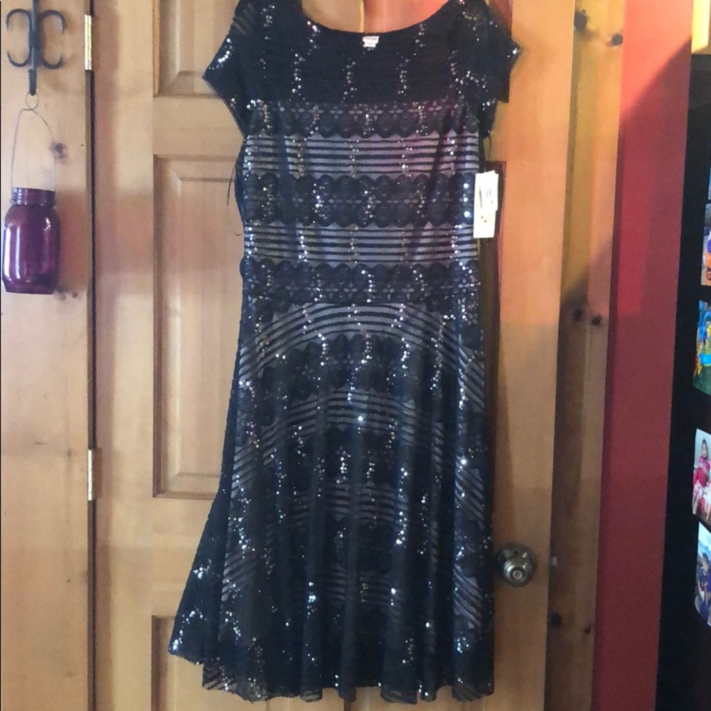 Women’s mid length cocktail dress